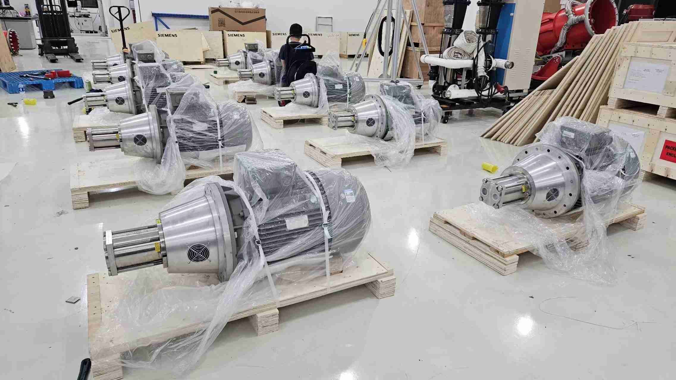 Pump-and-motor units in the Rohre workshop