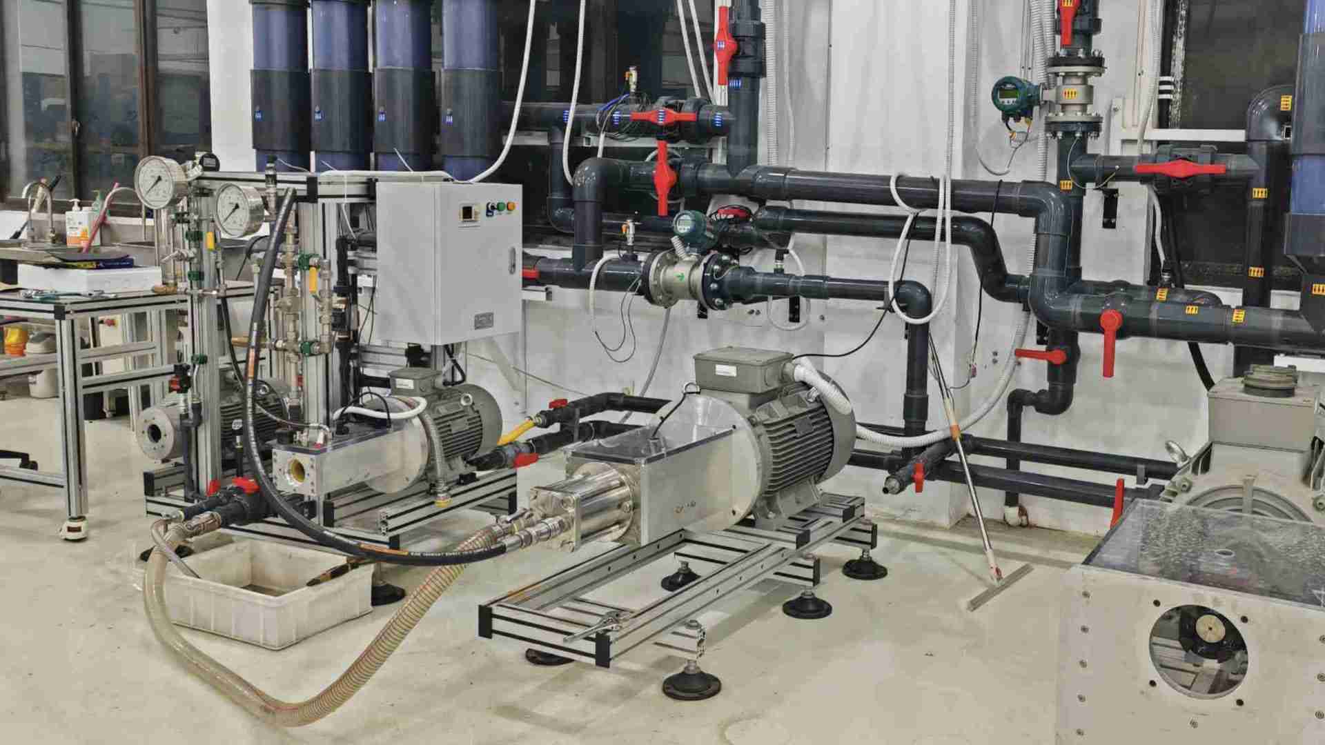 rohre high pressure pump test and inspection system.001.001